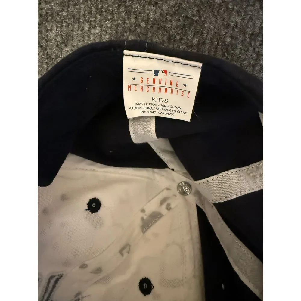 New York Yankees Youth Baseball Hat Cap Black/ White Hearts Fan‎ Favorite MLB